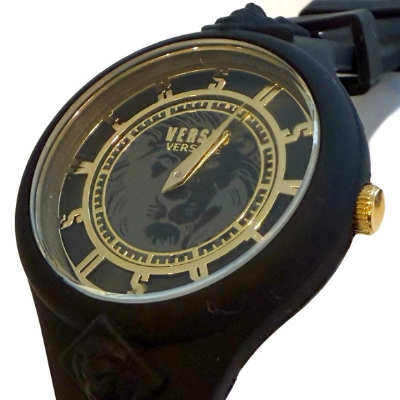 VERSACE Versus Versace Black Gold Lion Head Stainless Steel & Silicone Watch NWT - Picture 13 of 13